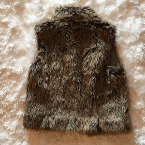 Adorable fur vest for girls from Justice!